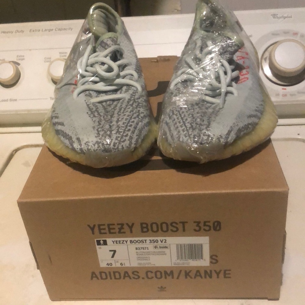Adidas Originals Yeezy 360v Boost